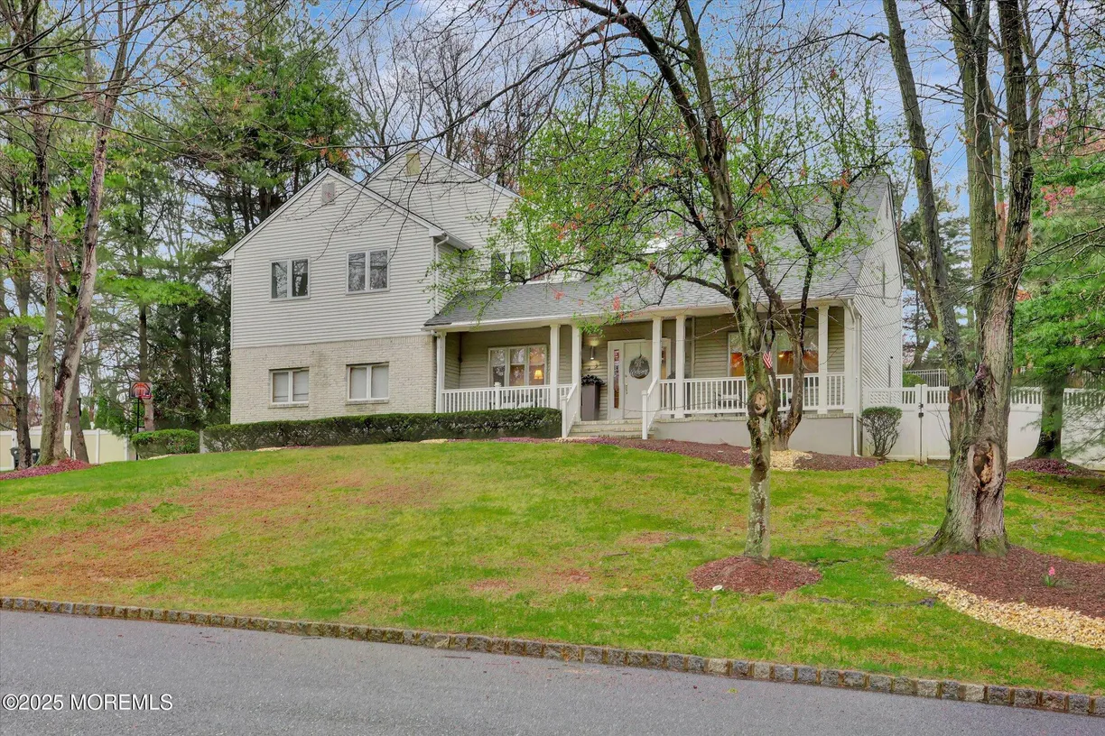 Rockland/Orange/NJ Real Estate | View 231 Nottingham Road | Listing