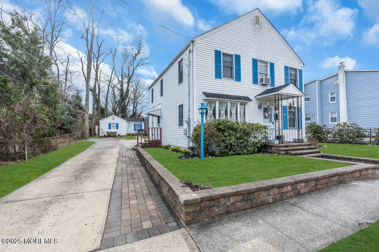 Rockland/Orange/NJ Real Estate | View 18 Maple Avenue | Listing