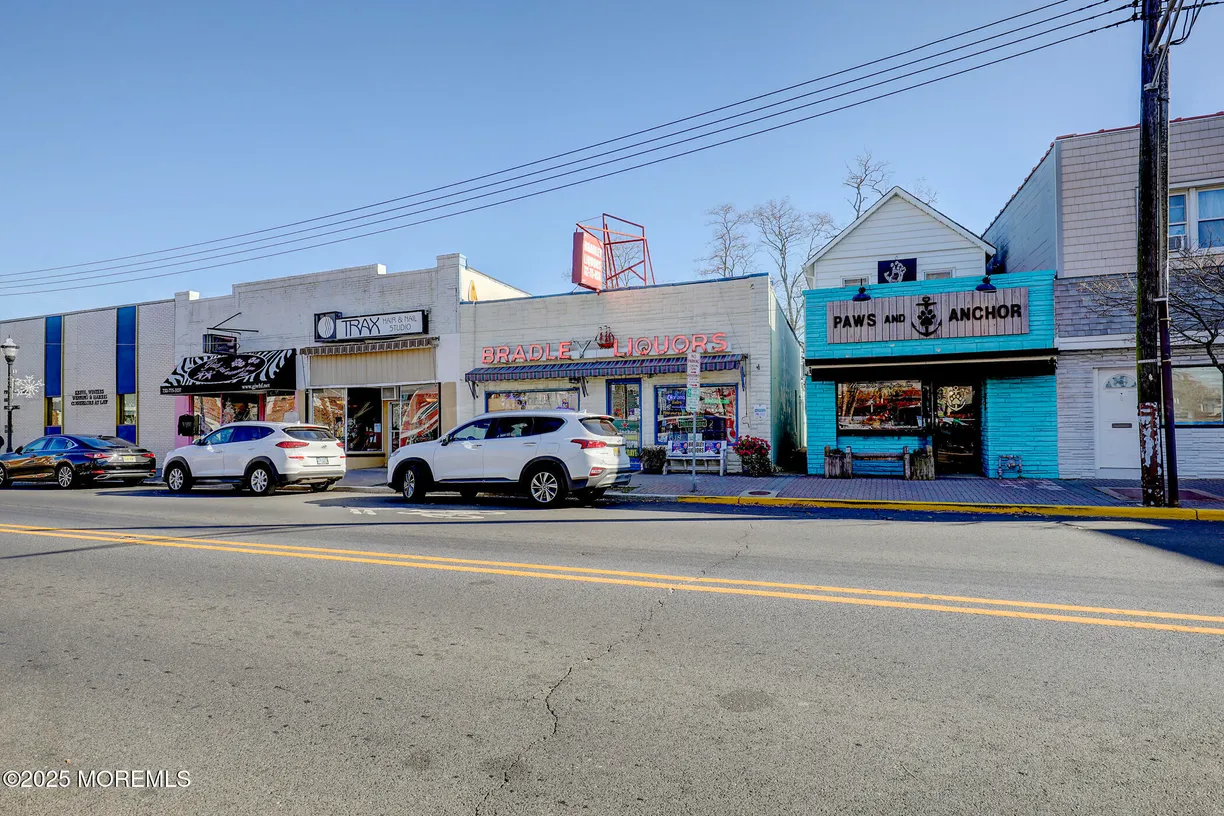 Rockland/Orange/NJ Real Estate | View 618 Main Street