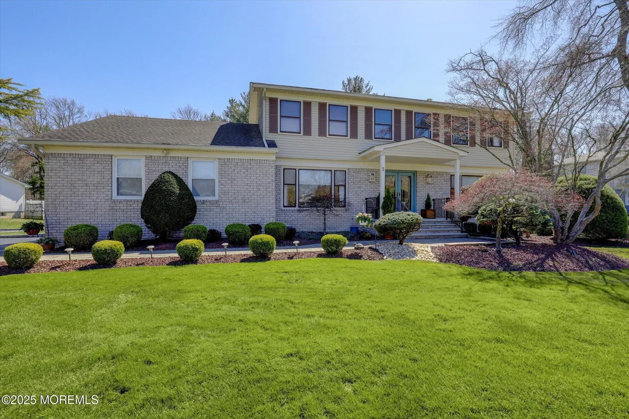 Rockland/Orange/NJ Real Estate | View 1 Briar Hill Drive | Listing