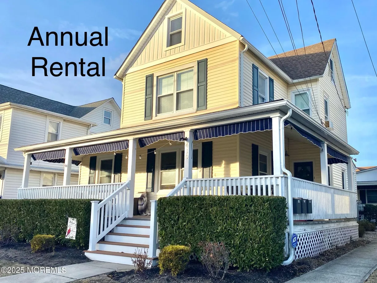 Rockland/Orange/NJ Real Estate | View 410 Park Place Avenue, 2- 2nd Floor | 2 Beds, 1 Bath