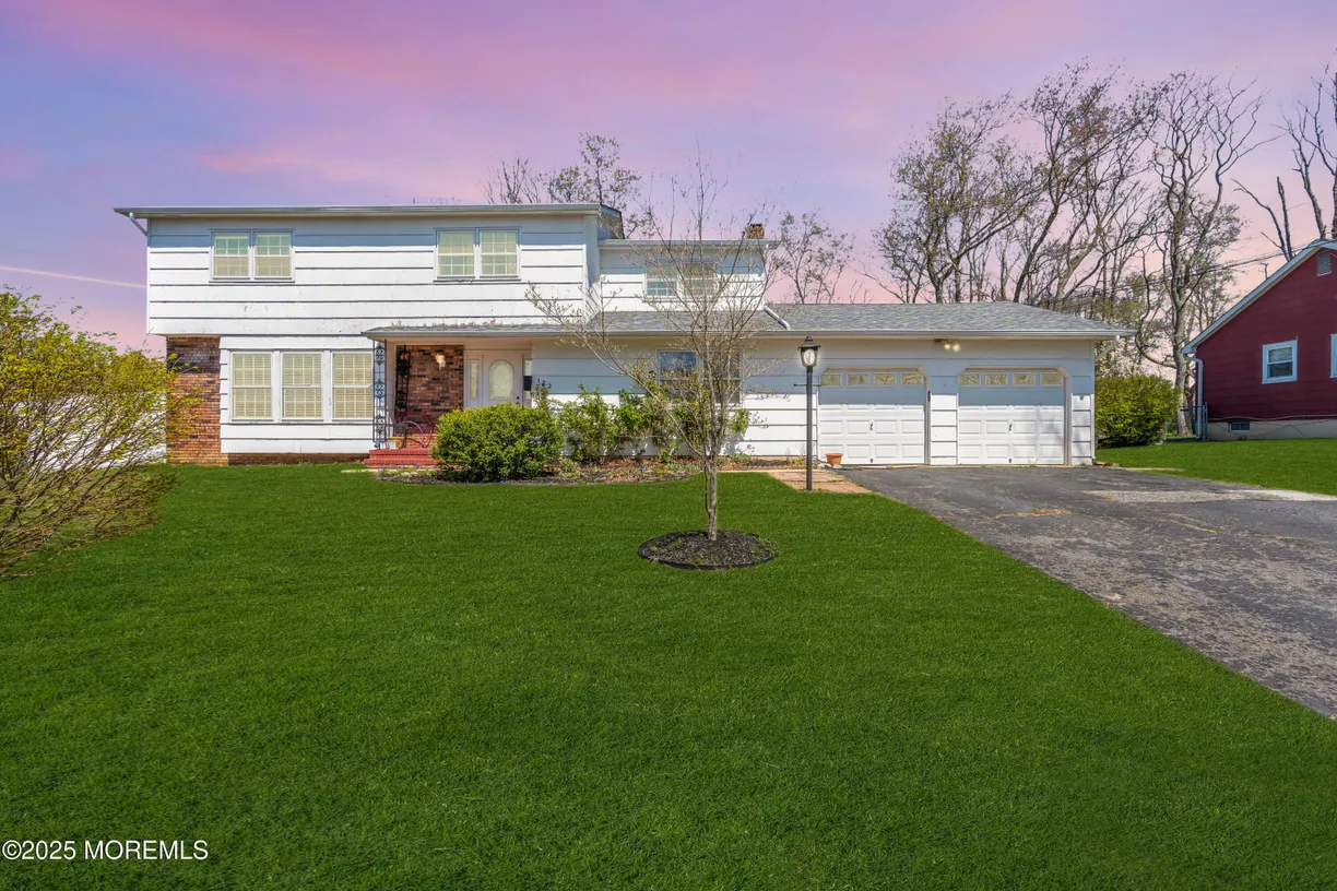 Rockland/Orange/NJ Real Estate | View 123 Salem Hill Road | 6 Beds, 2 Baths