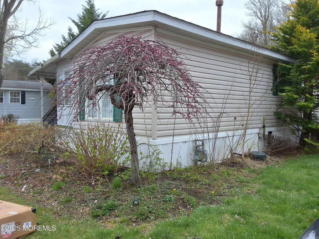 Rockland/Orange/NJ Real Estate | View 32 Village Road | Listing