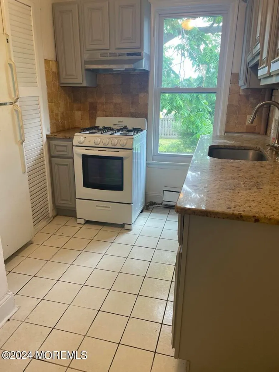 Rockland/Orange/NJ Real Estate | View 103 Pavilion Avenue, 2 | Listing