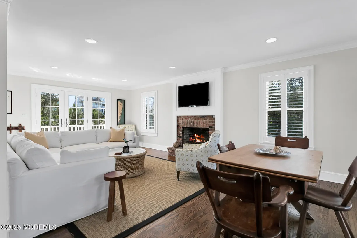 Rockland/Orange/NJ Real Estate | View 1039 Barnegat Lane | Listing