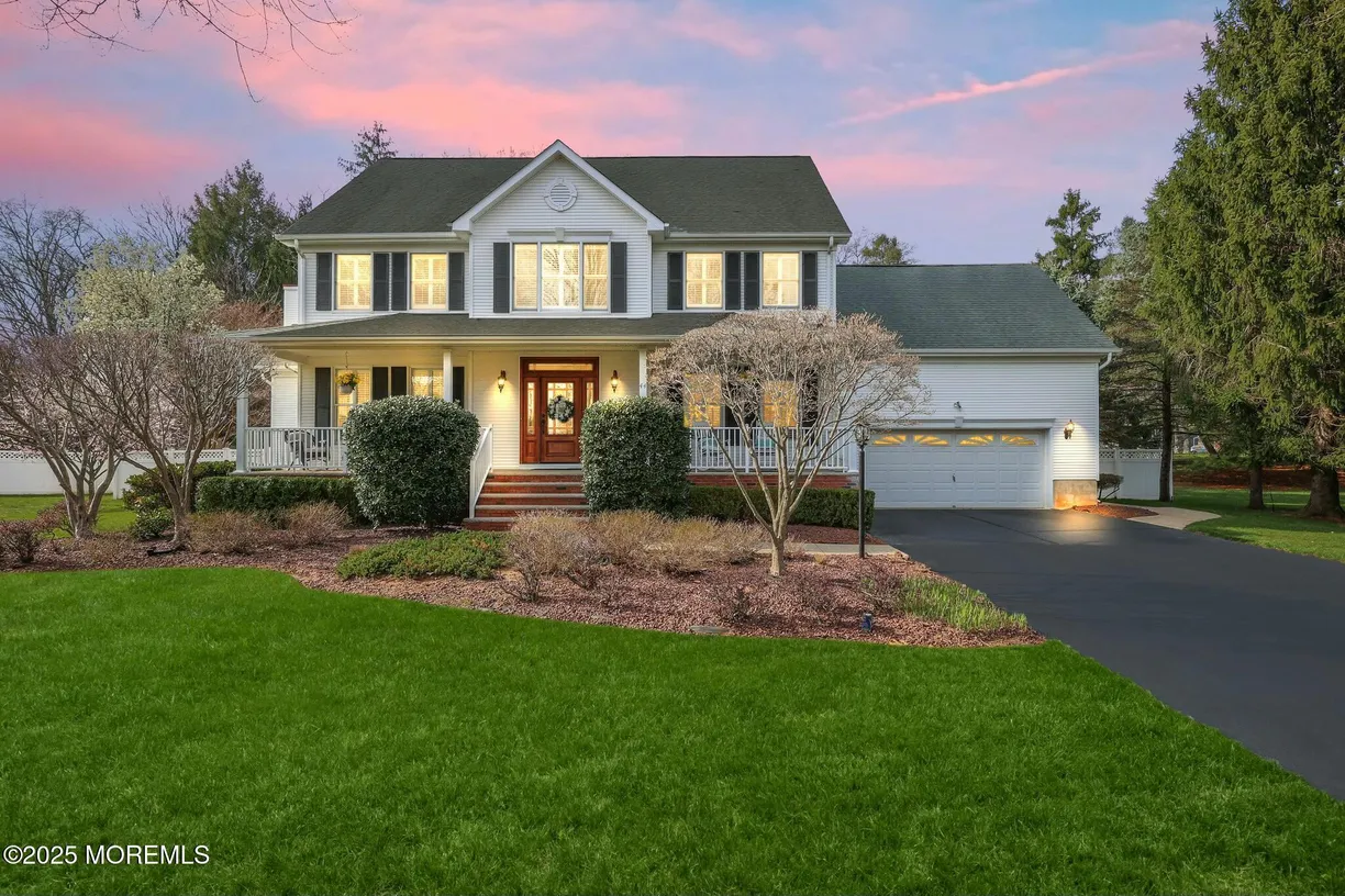 Rockland/Orange/NJ Real Estate | View 44 Majestic Avenue | Listing