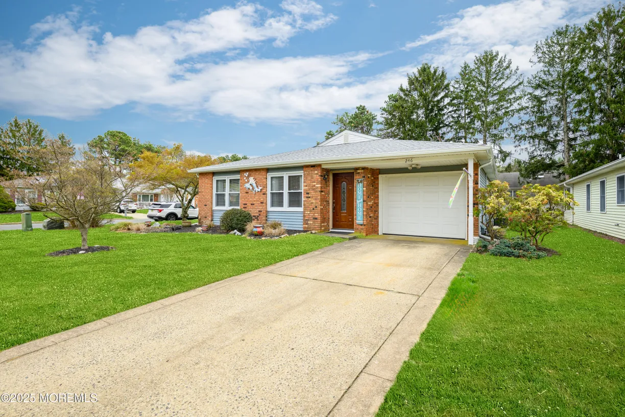 Rockland/Orange/NJ Real Estate | View 246 Lions Head Boulevard | Listing