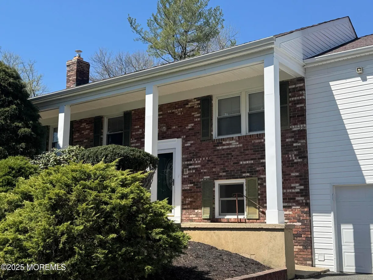 Rockland/Orange/NJ Real Estate | View 65 River Drive | Listing
