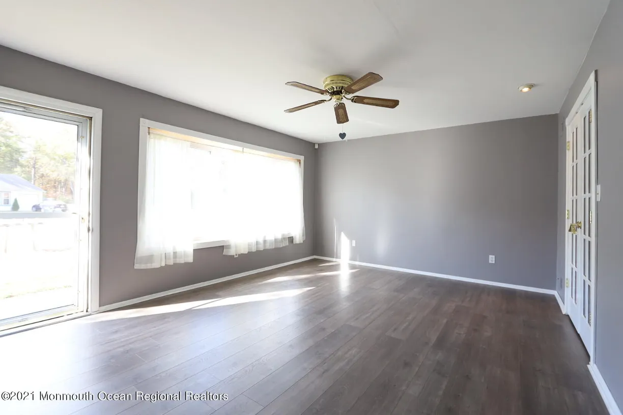 Rockland/Orange/NJ Real Estate | View 17 Commodore Court | Listing
