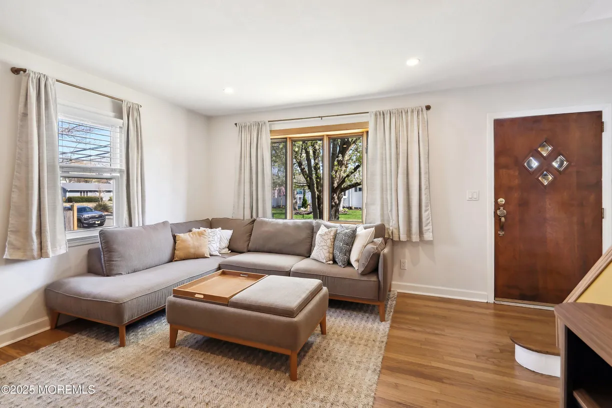 Rockland/Orange/NJ Real Estate | View 375 20th Avenue | Listing