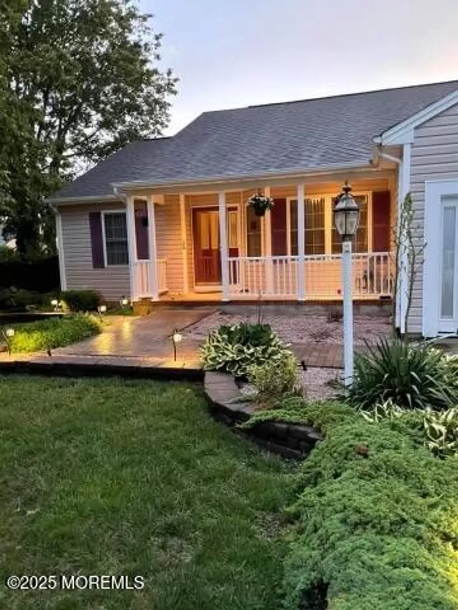 Rockland/Orange/NJ Real Estate | View 173 Sextant Road | Listing