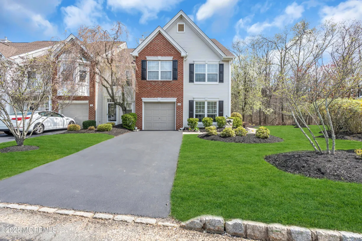 Rockland/Orange/NJ Real Estate | View 380 Daniele Drive | Listing