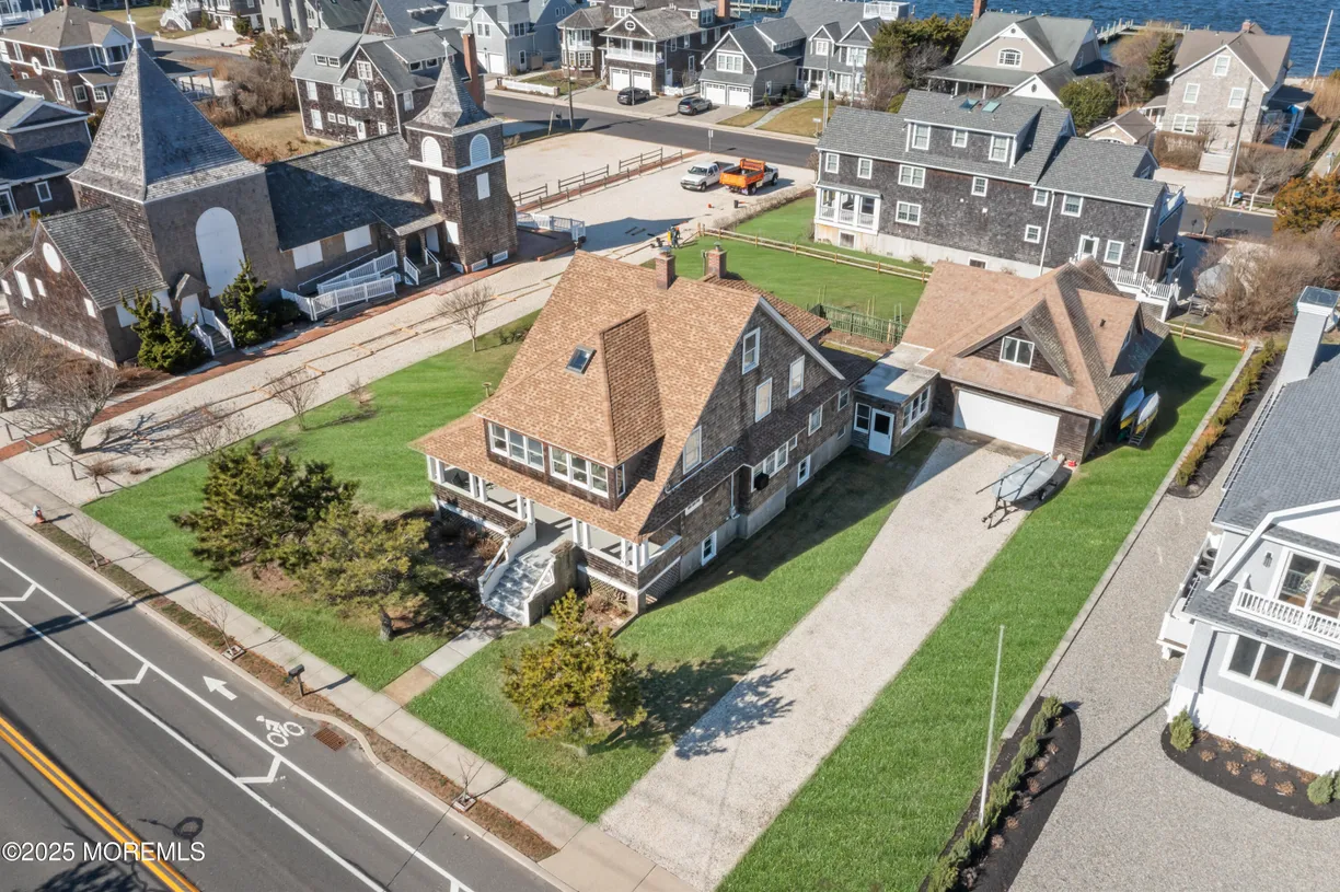 Rockland/Orange/NJ Real Estate | View 1318 Ocean Avenue | Listing