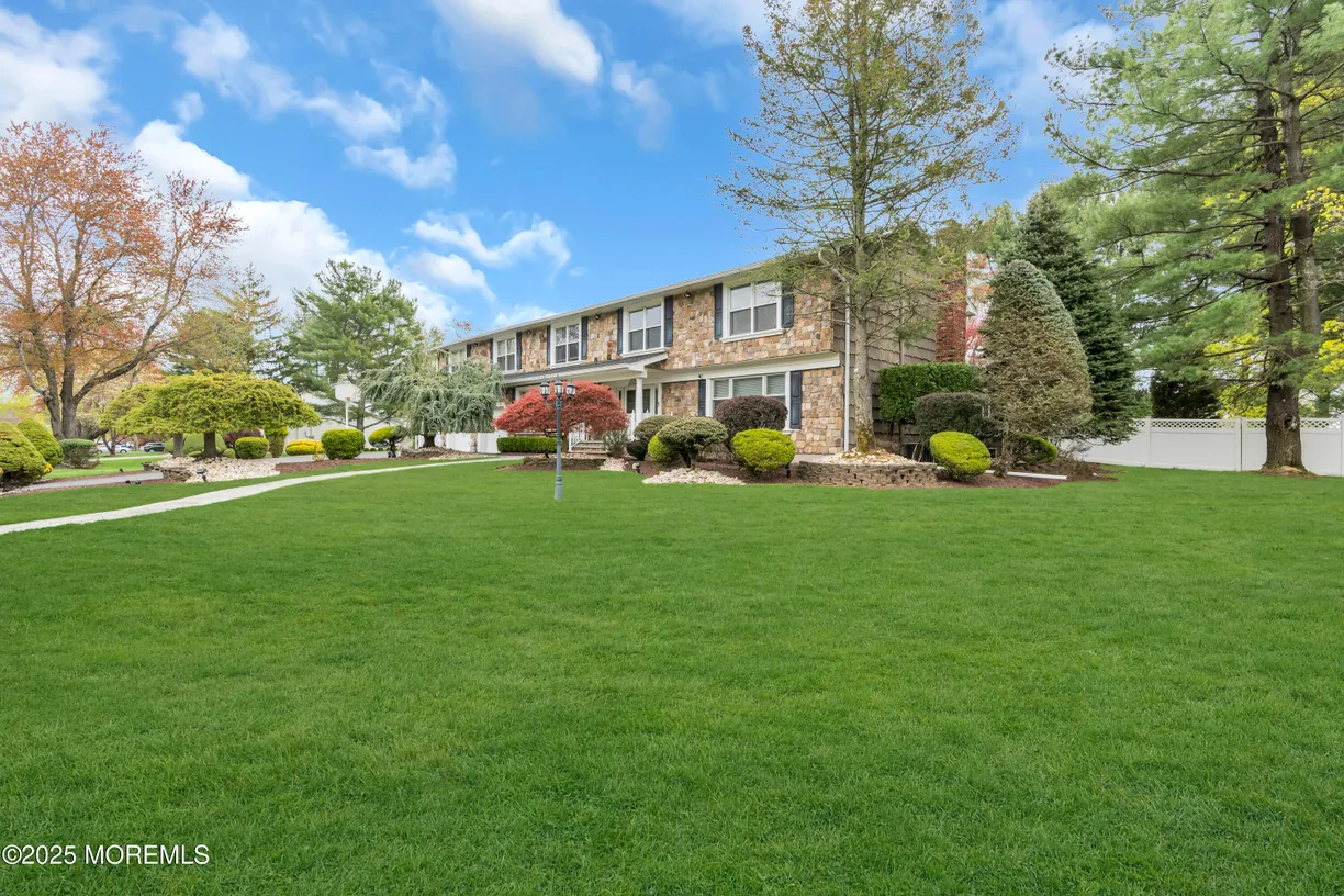 Rockland/Orange/NJ Real Estate | View 2 Liberty Road | Listing