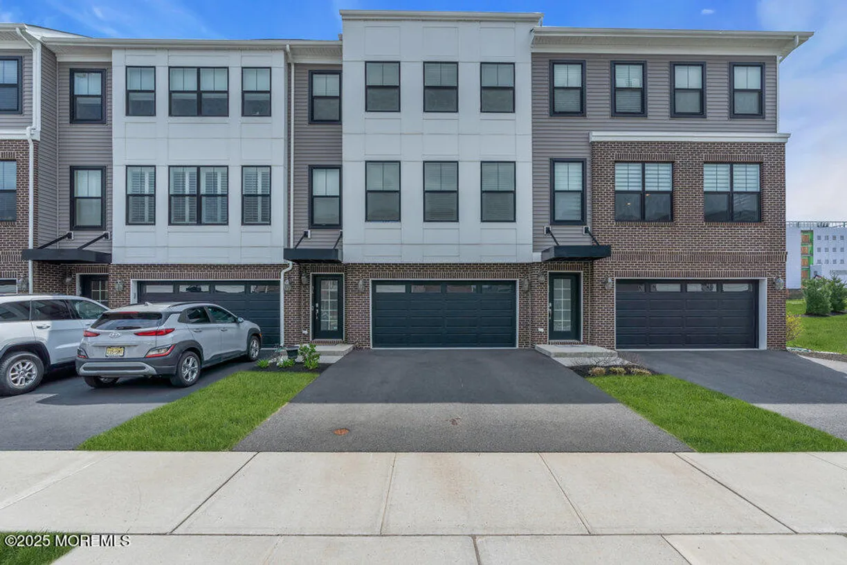 Rockland/Orange/NJ Real Estate | View 36 Kelly Way | Listing