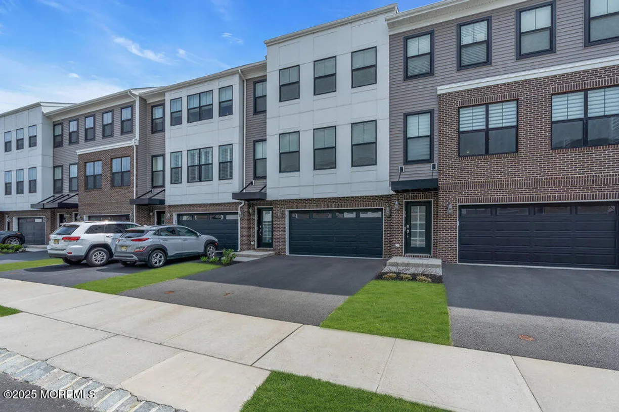 Rockland/Orange/NJ Real Estate | View 36 Kelly Way | Listing