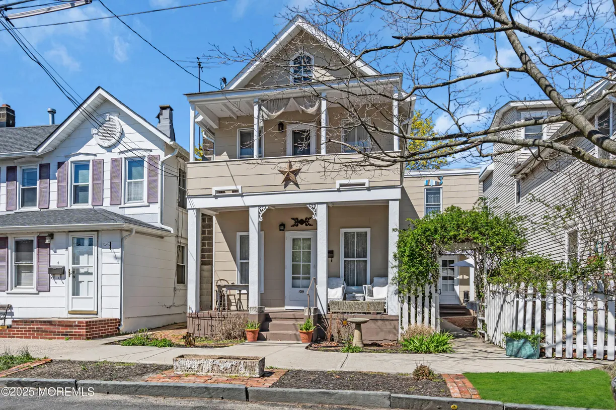 Rockland/Orange/NJ Real Estate | View 109 Webb Avenue | Listing