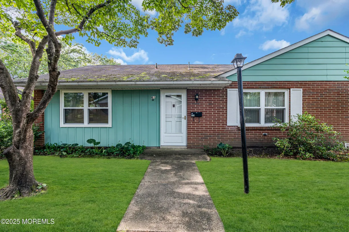 61 Buckingham Drive #A, Lakewood, NJ 08701 Property for sale