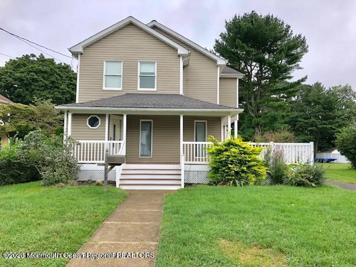 223 Lewis Street, Oakhurst, NJ 07755 Property for rent