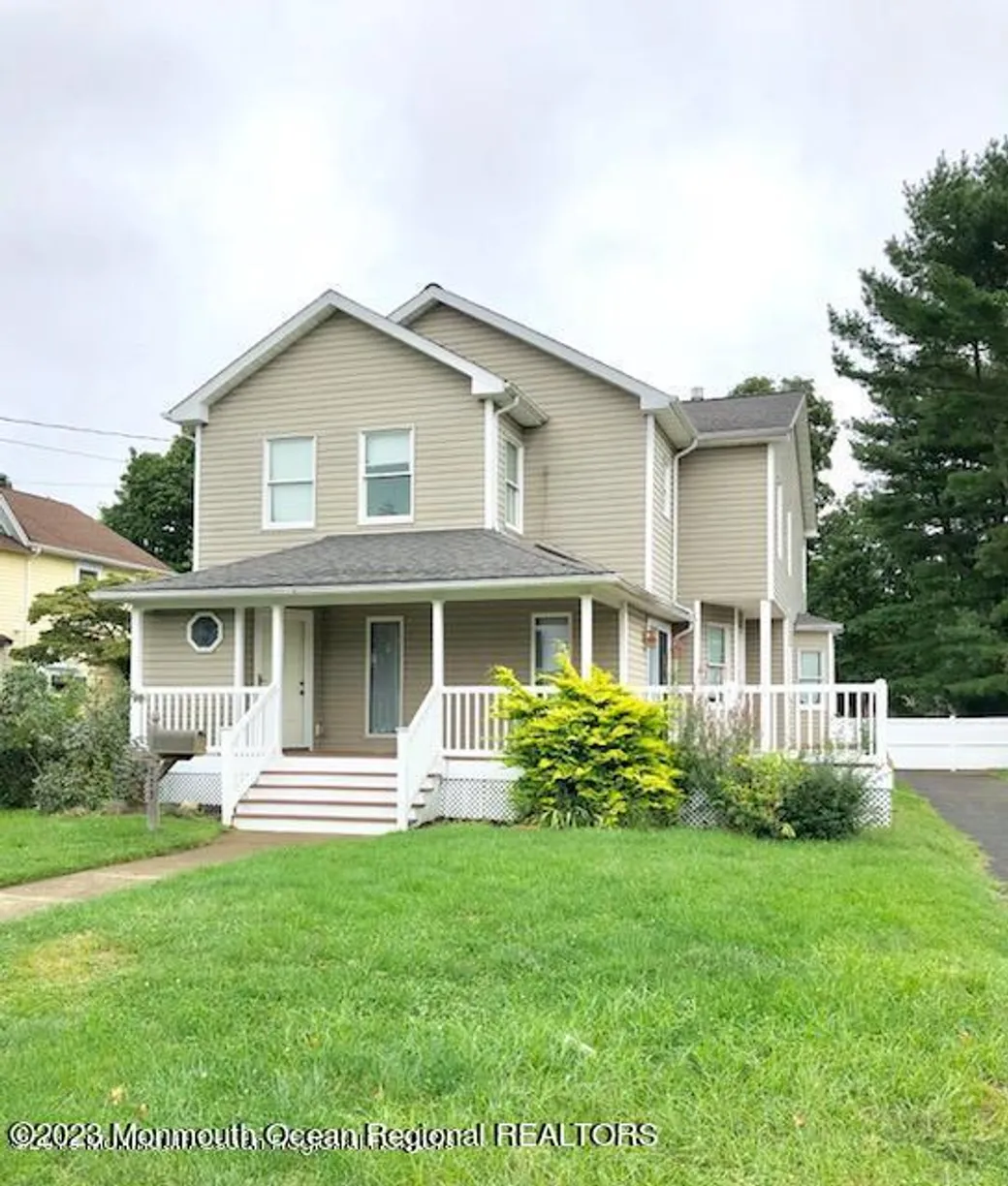 223 Lewis Street, Oakhurst, NJ 07755 Property for rent