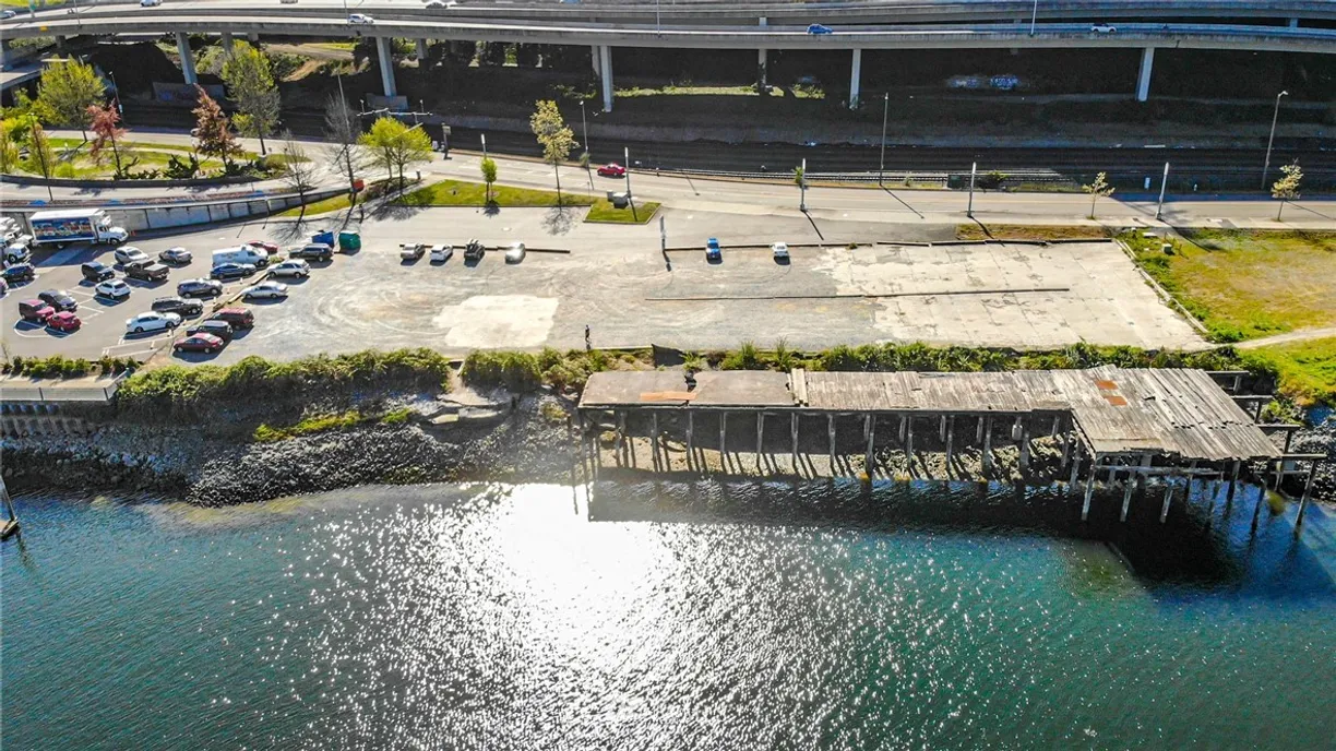 Seattle Area Real Estate | View 1179 Dock Street | Listing