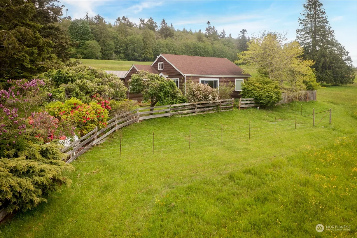 Seattle Area Real Estate | View 2383 W Shore Drive | Listing