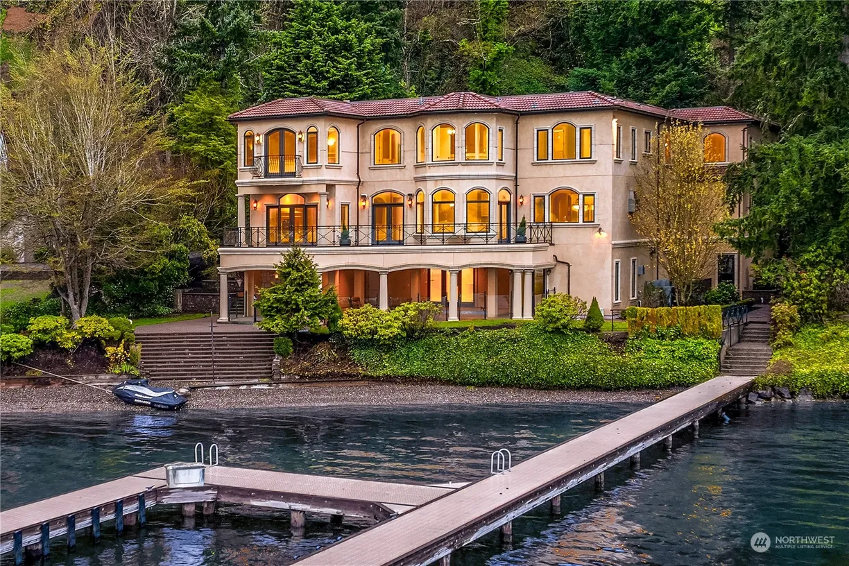 Seattle Area Real Estate | View 1465 Evergreen Point Road | 5 Beds, 5 Baths