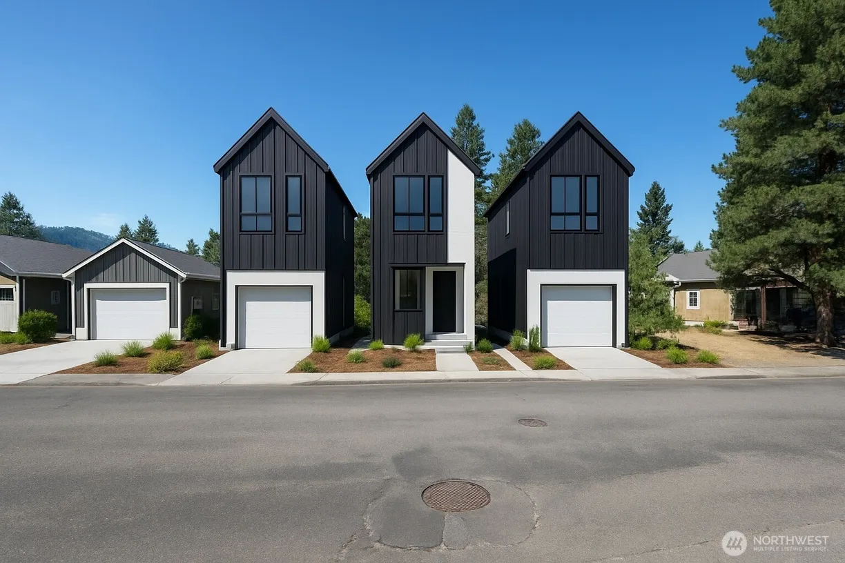 Seattle Area Real Estate | View 824 Cedar Street