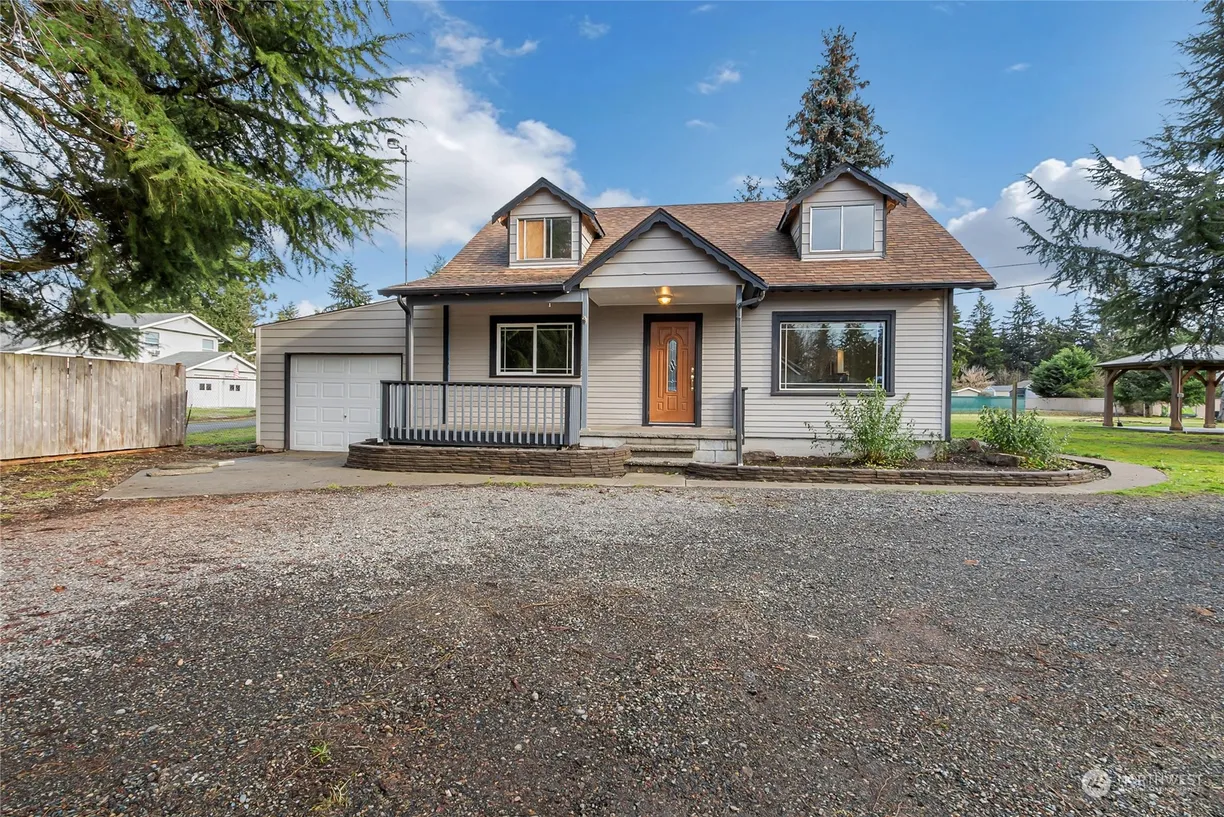 Seattle Area Real Estate | View 1011 Military Road | 3 Beds, 2 Baths