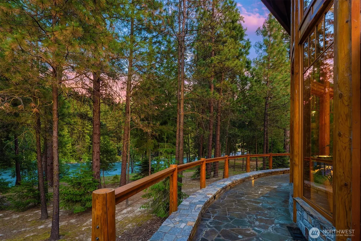 Seattle Area Real Estate | View 17913 River Road | Listing