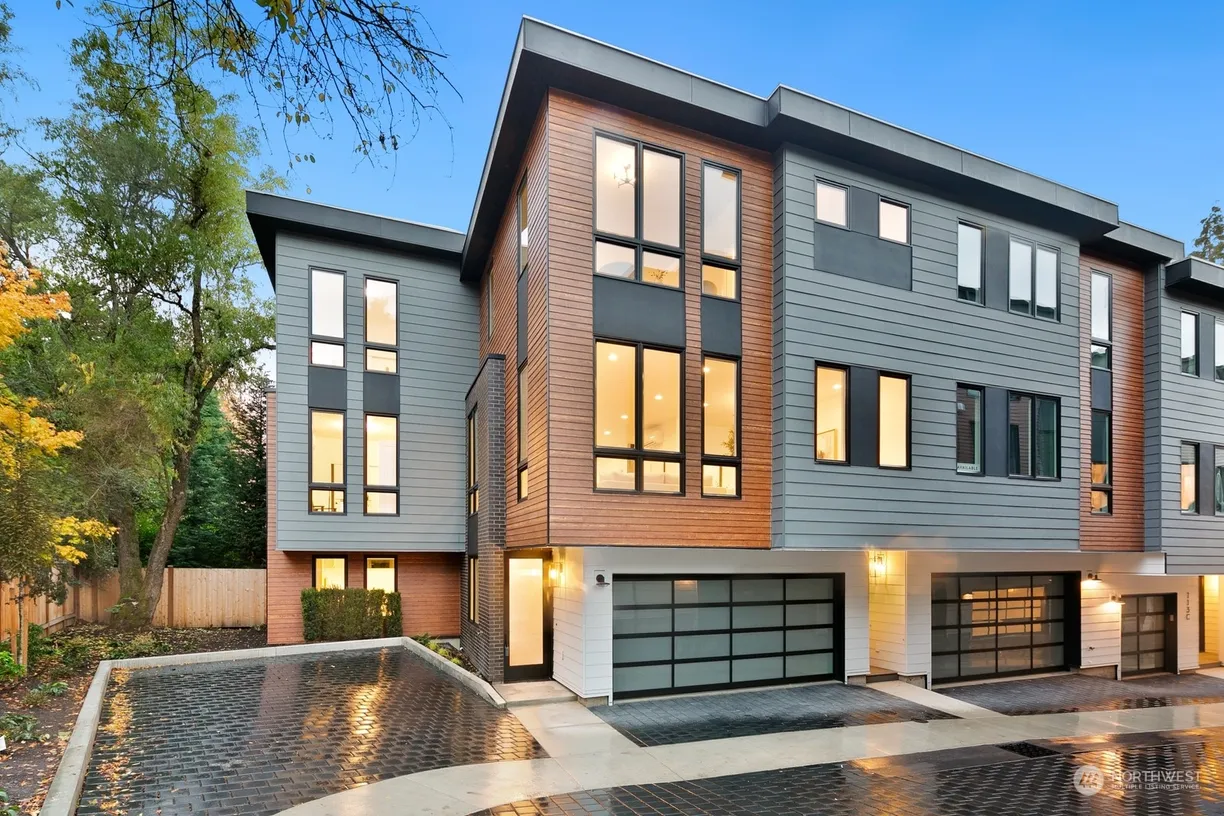 Seattle Area Real Estate | View 113 6th Street, A | 4 Beds, 3 Baths