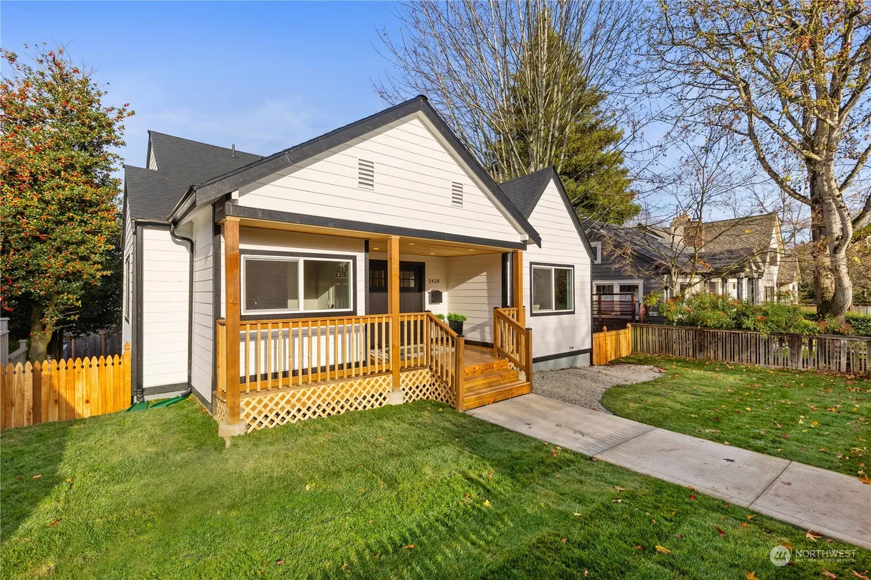 Seattle Area Real Estate | View 2428 E Roanoke Street | 5 Beds, 3 Baths