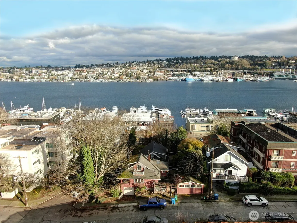 Seattle Area Real Estate | View 801 Newton Street, 13,14,15 | Listing