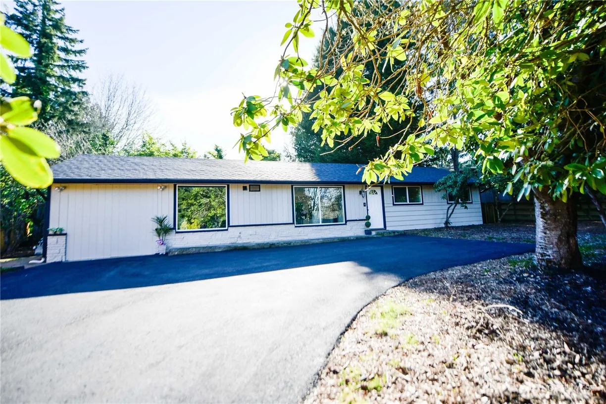 Seattle Area Real Estate | View 8437 NE 10th Street | 3 Beds, 2 Baths