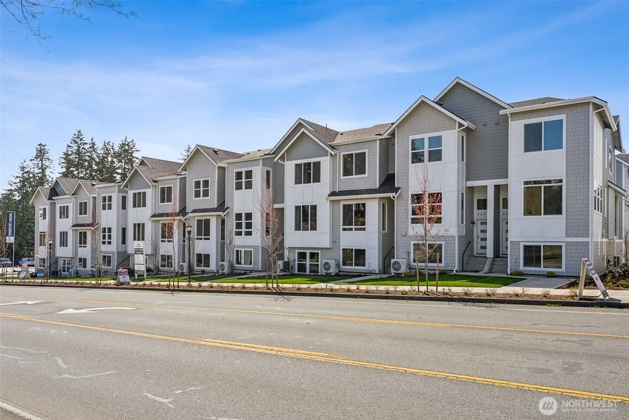 Seattle Area Real Estate | View 26260 Dungeness Avenue | 3 Beds, 3 Baths