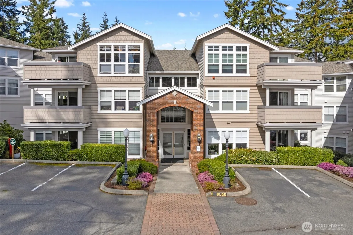 Seattle Area Real Estate | View 8500 Main Street, F205 | Listing