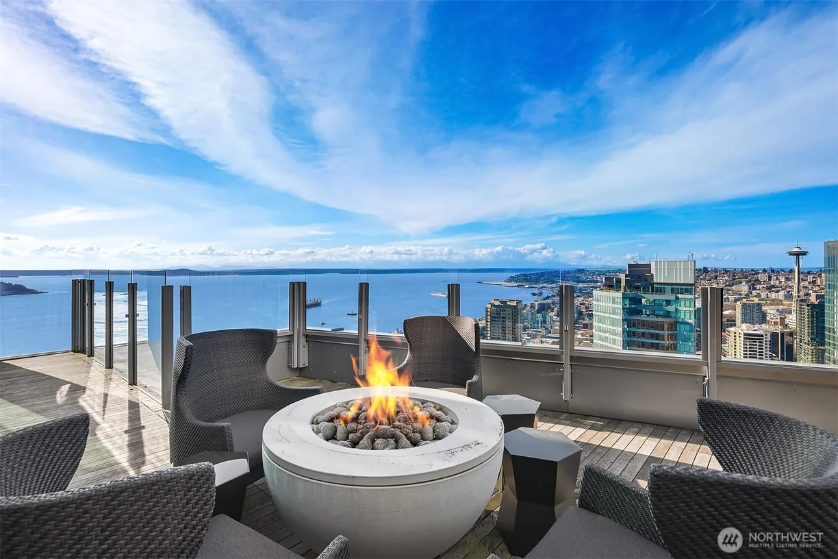 Seattle Area Real Estate | View 121 Stewart Street, 1304 | Listing