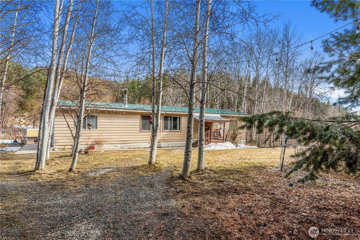 Seattle Area Real Estate | View 15121 Chumstick Highway | Listing