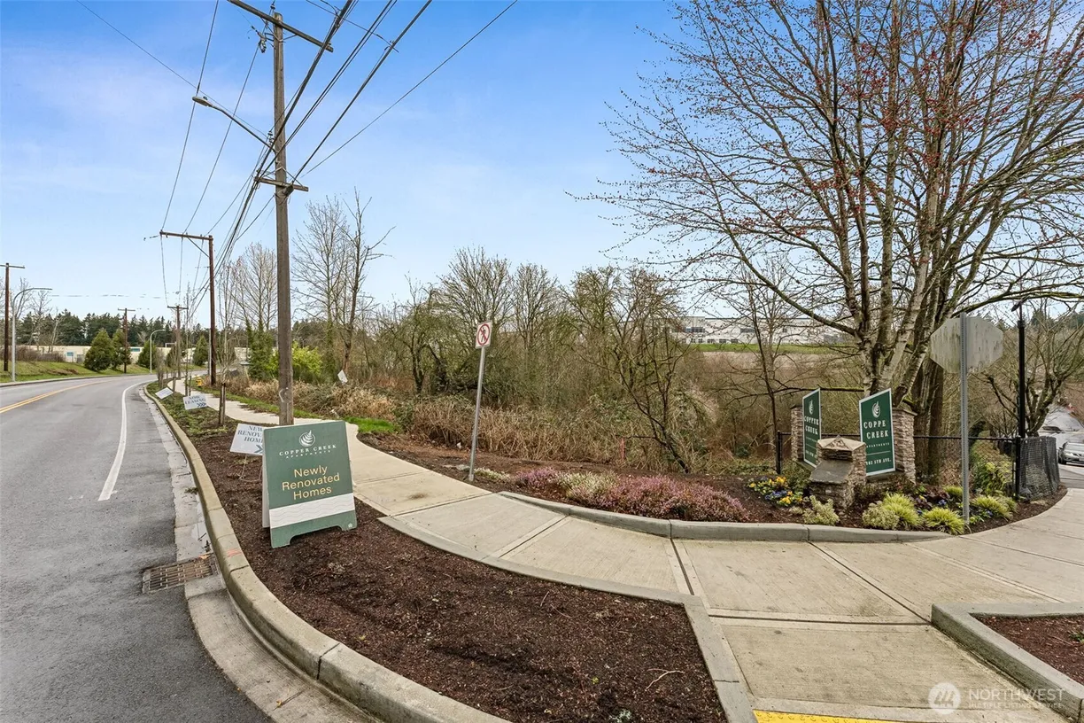 Seattle Area Real Estate | View 98 5th Avenue | Listing