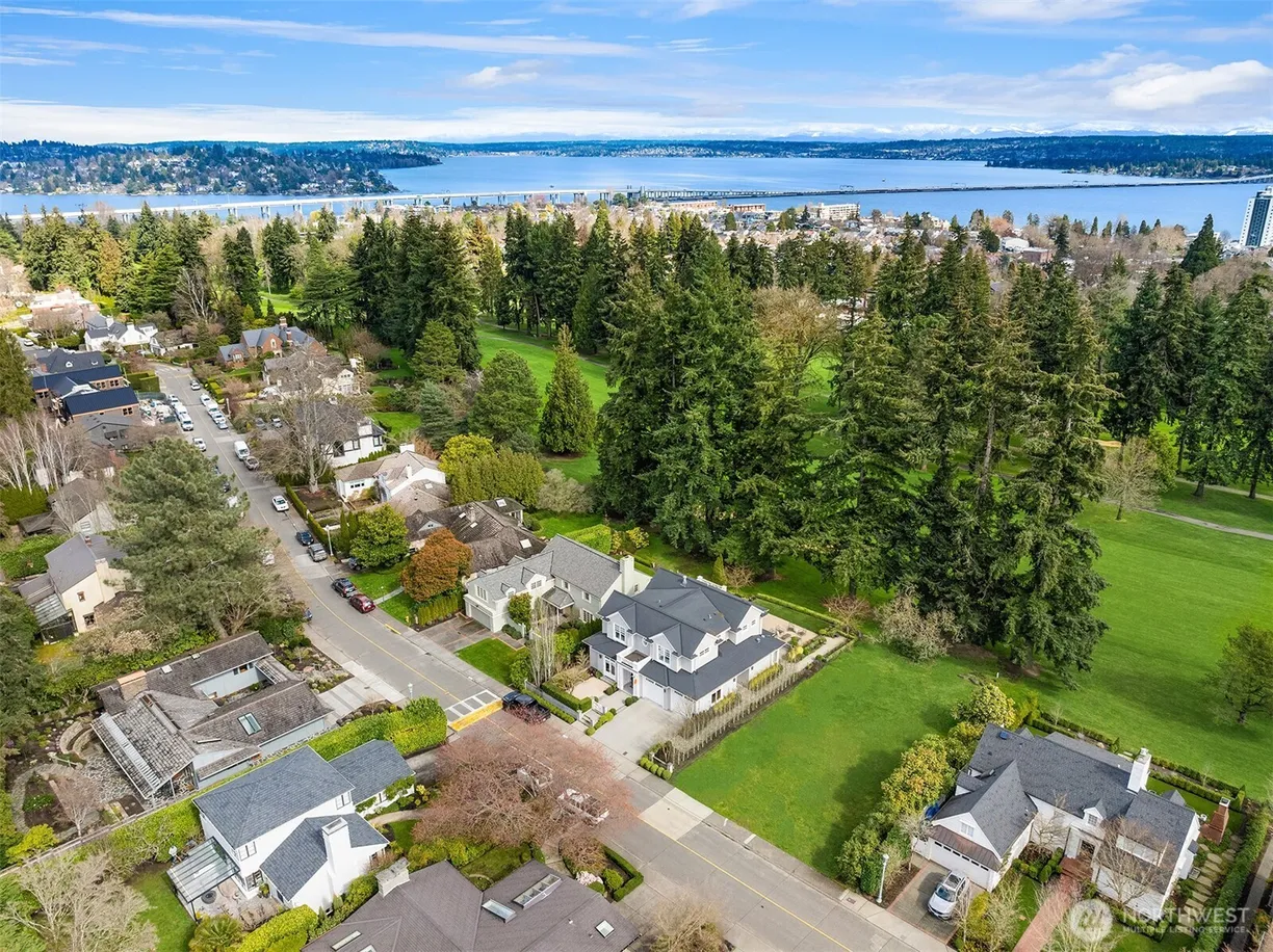 Seattle Area Real Estate | View 1500 Broadmoor Drive | Listing