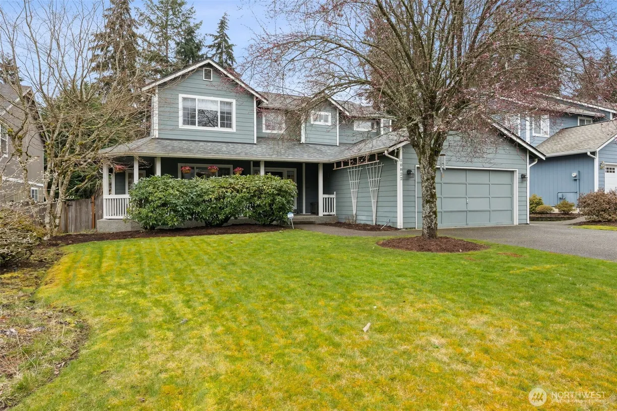 Seattle Area Real Estate | View 10822 211th Avenue Ct | 5 Beds, 4 Baths