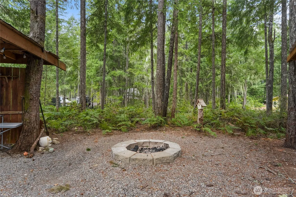 Seattle Area Real Estate | View 11 N Cutthroat Place, 42 | Listing