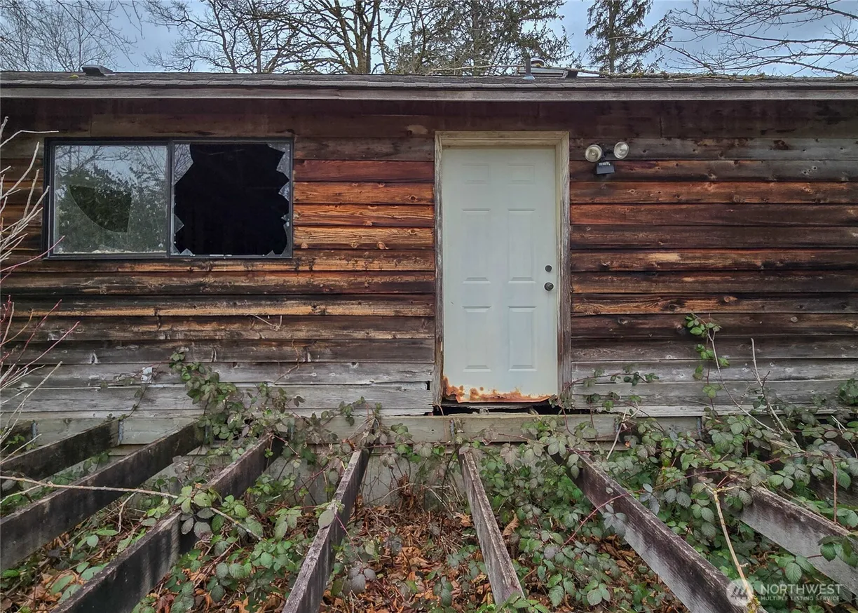 Seattle Area Real Estate | View  | Listing