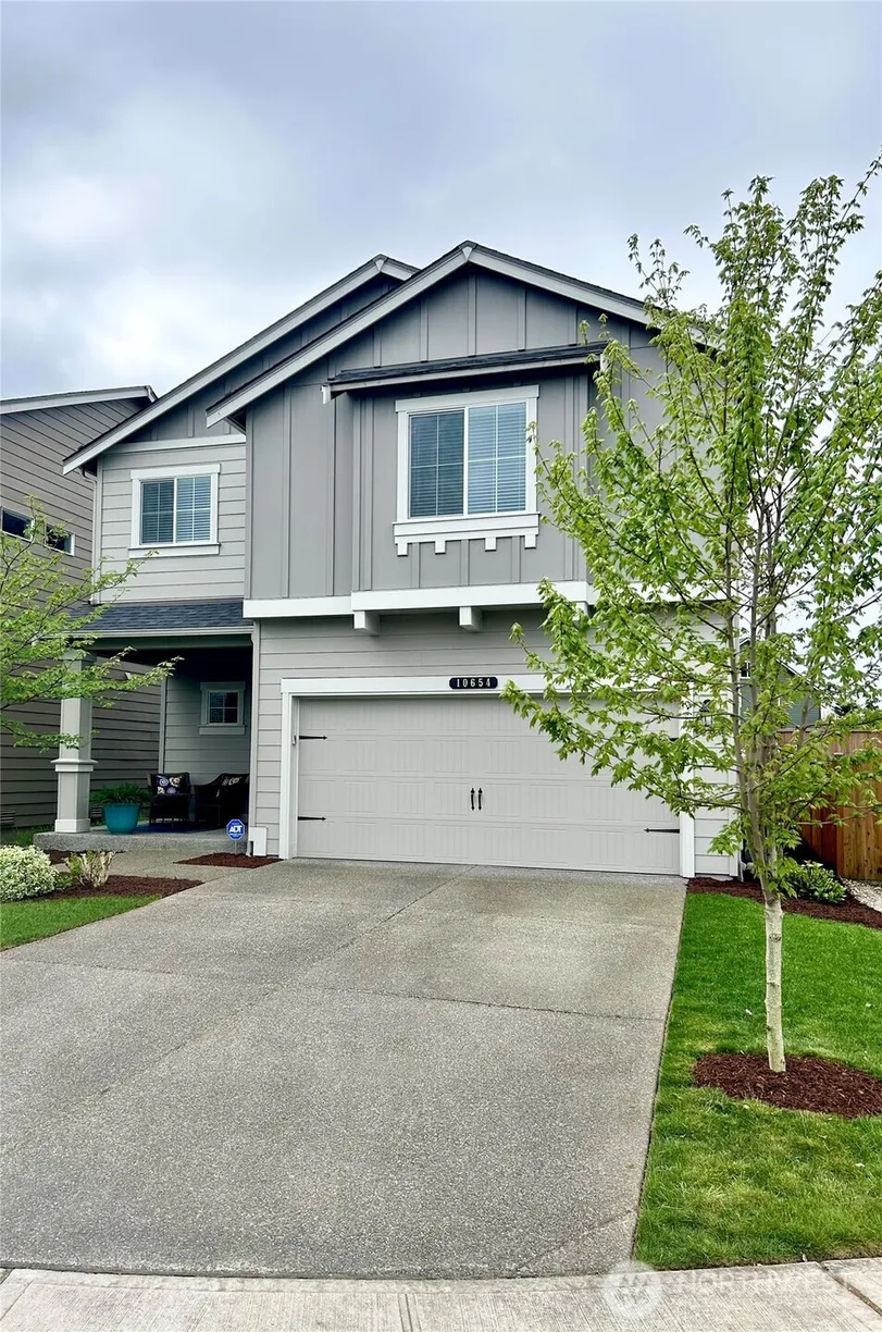 Seattle Area Real Estate | View 10654 187th Street Ct | Listing