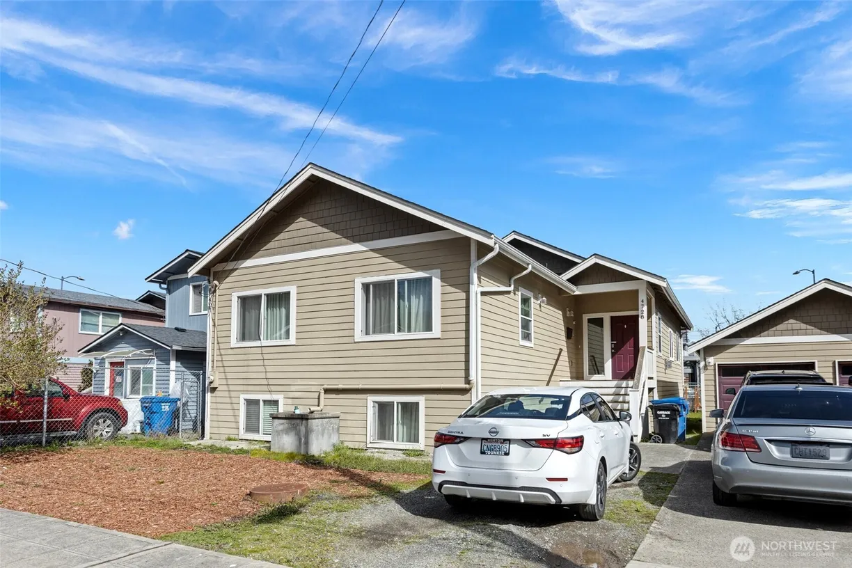 Seattle Area Real Estate | View 4728 30th Avenue | Listing