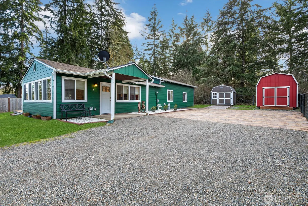 Seattle Area Real Estate | View 15710 118th Lane | 2 Beds, 2 Baths
