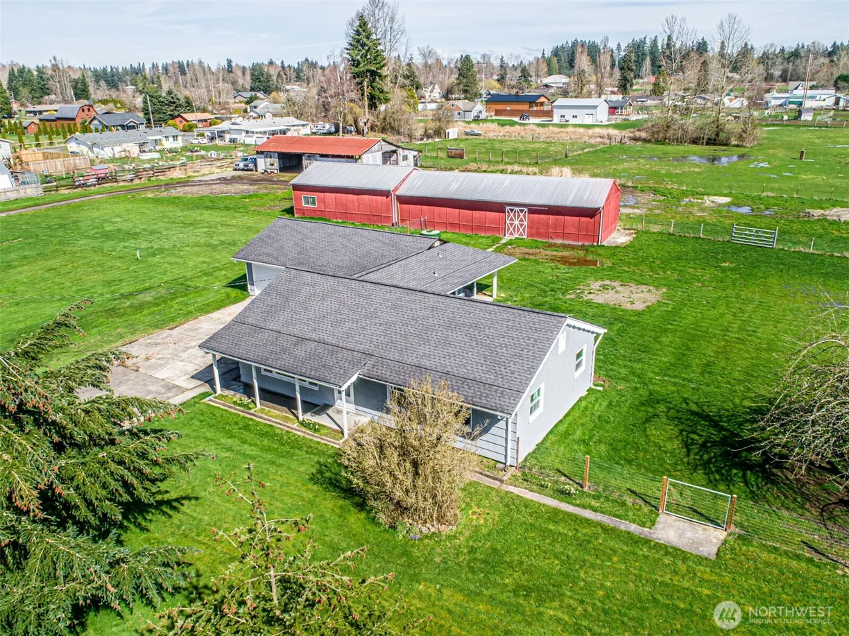 Seattle Area Real Estate | View 13305 E Vickery Avenue | 3 Beds, 2 Baths