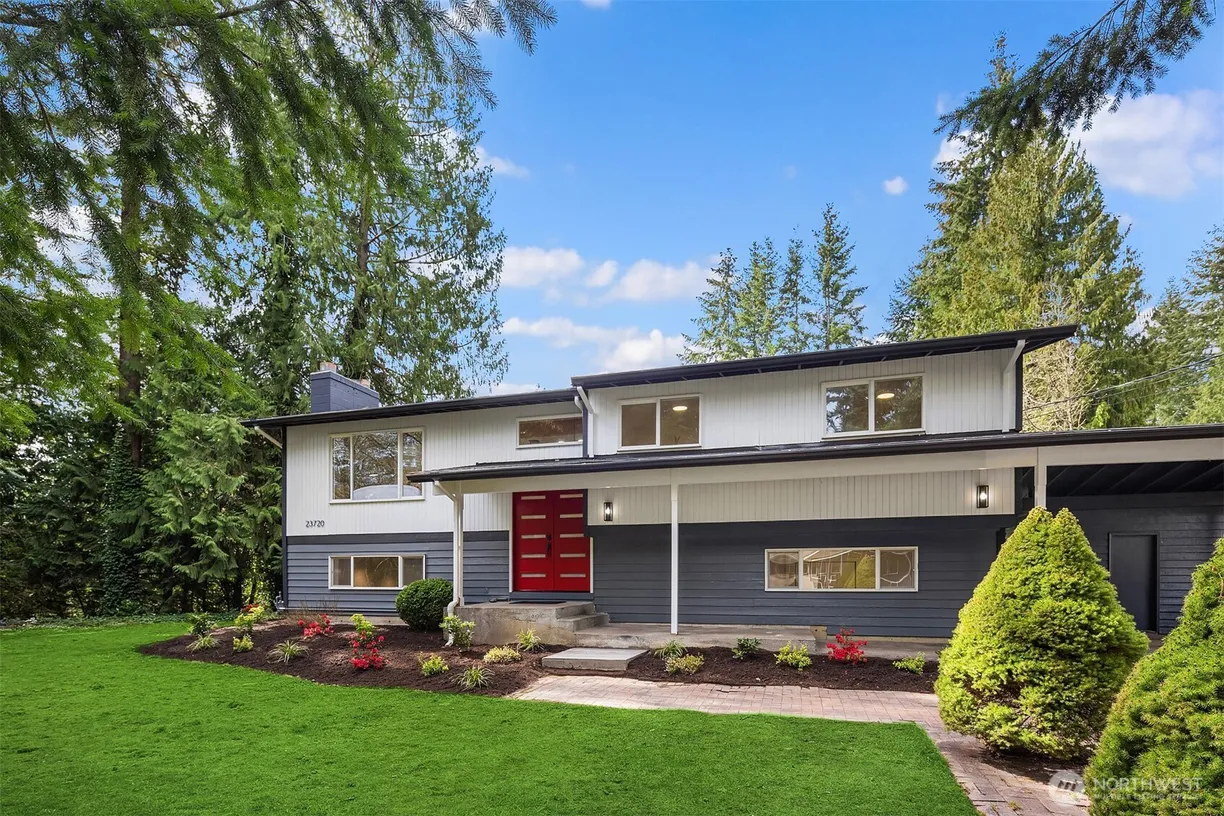 Seattle Area Real Estate | View 23720 34th Avenue | 5 Beds, 3 Baths