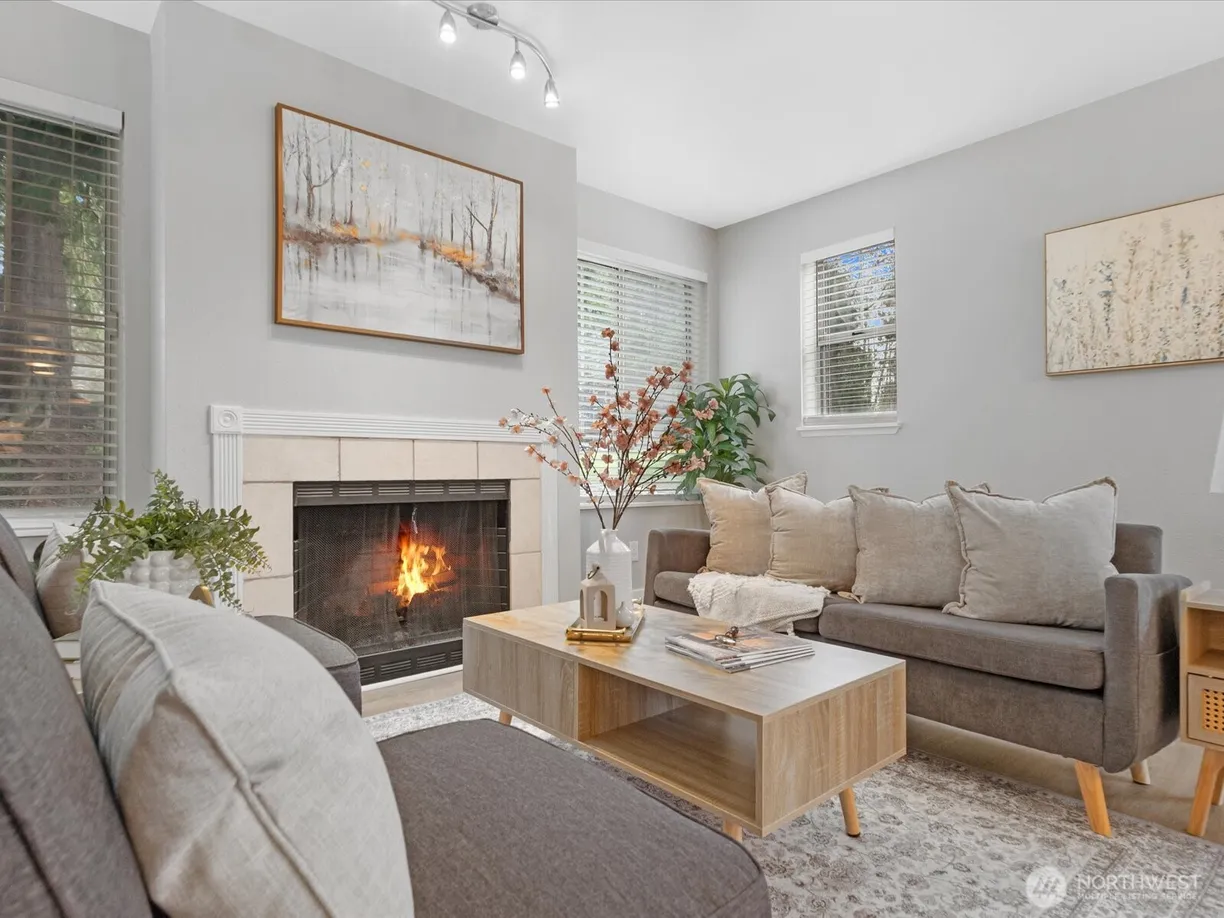 Seattle Area Real Estate | View 5300 Harbour Pointe Boulevard, 305-O | 3 Beds, 2 Baths