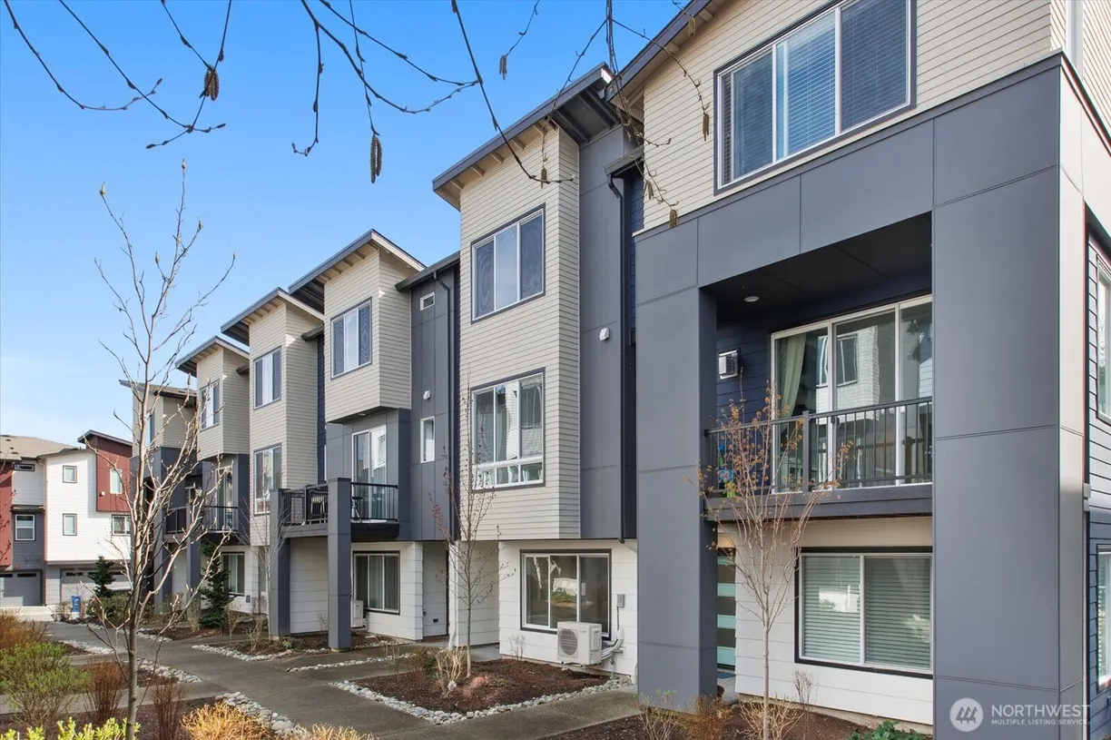 Seattle Area Real Estate | View 619 238th Street, B | Listing